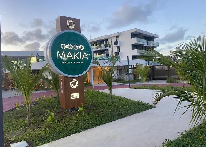 Makia Flats Muro Alto
